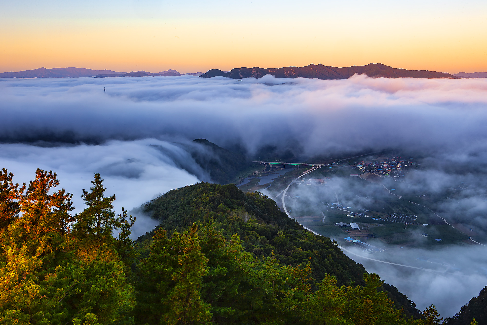 향로산운해